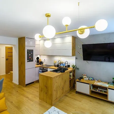 Apartment Slaski 46m, Ksiaz Kuchnia Klimatyzacja Wifi Parking