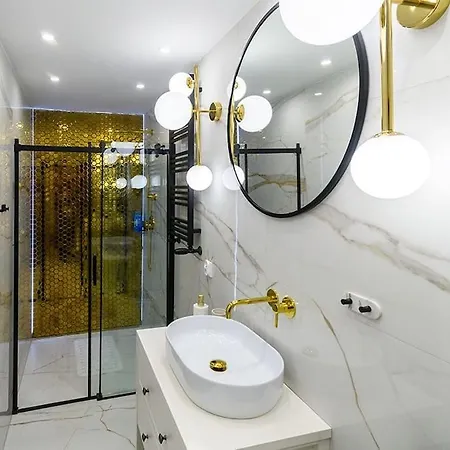 Slaski 46m, Ksiaz Kuchnia Klimatyzacja Wifi Parking