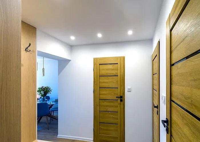 Slaski 46m, Ksiaz Kuchnia Klimatyzacja Wifi Parking Apartment *