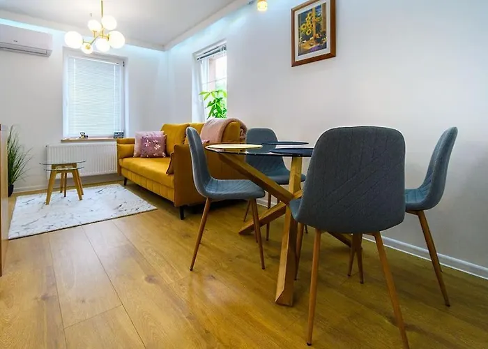 Slaski 46m, Ksiaz Kuchnia Klimatyzacja Wifi Parking * Bad Salzbrunn