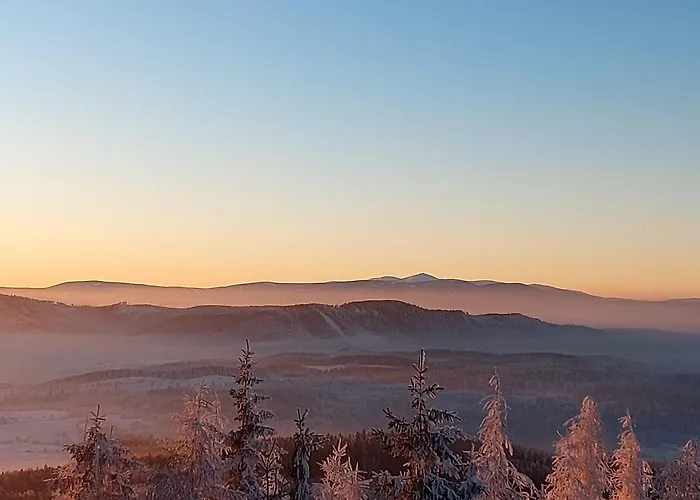 Slaski 46m, Ksiaz Kuchnia Klimatyzacja Wifi Parking Апартаменты