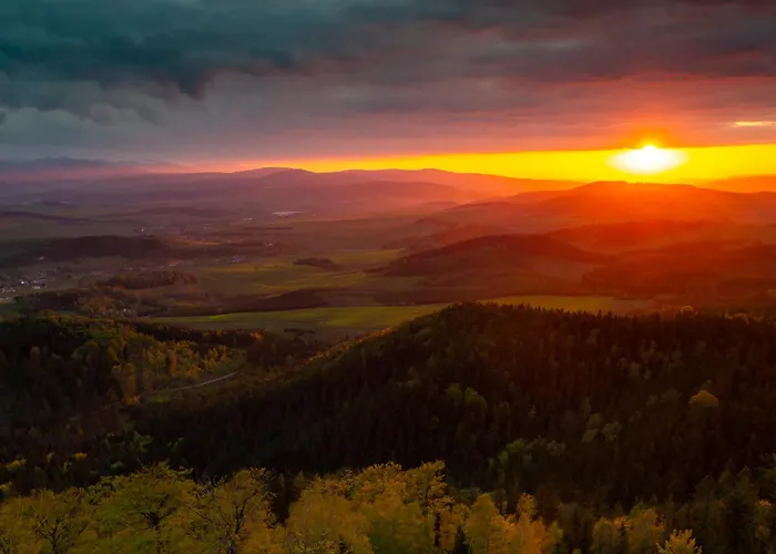 Slaski 46m, Ksiaz Kuchnia Klimatyzacja Wifi Parking Апартаменты *